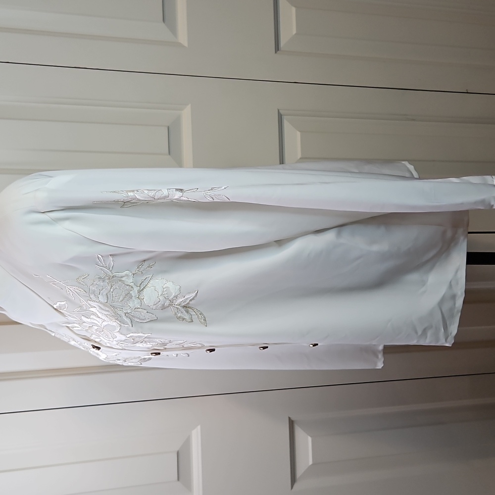 Kathy Che White Blouse Floral Embroidered Button-Up Shirt 14 Vintage - Picture 7 of 13